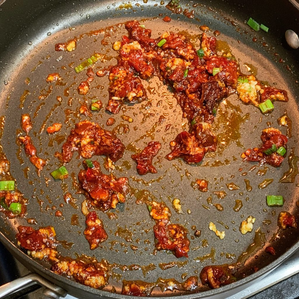 Chili Paste, Garlic, Ginger and Green Onion