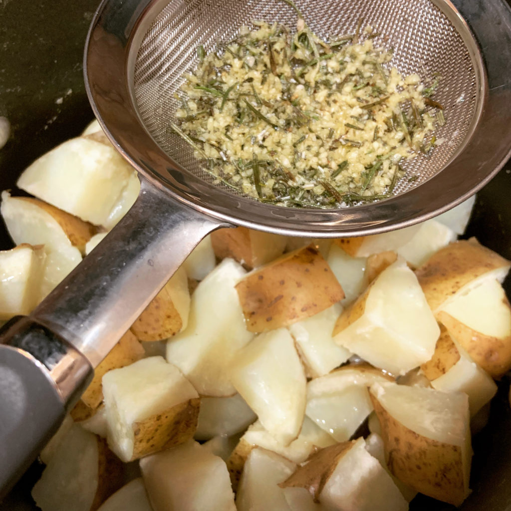 Flavoring / Oiling Potatoes